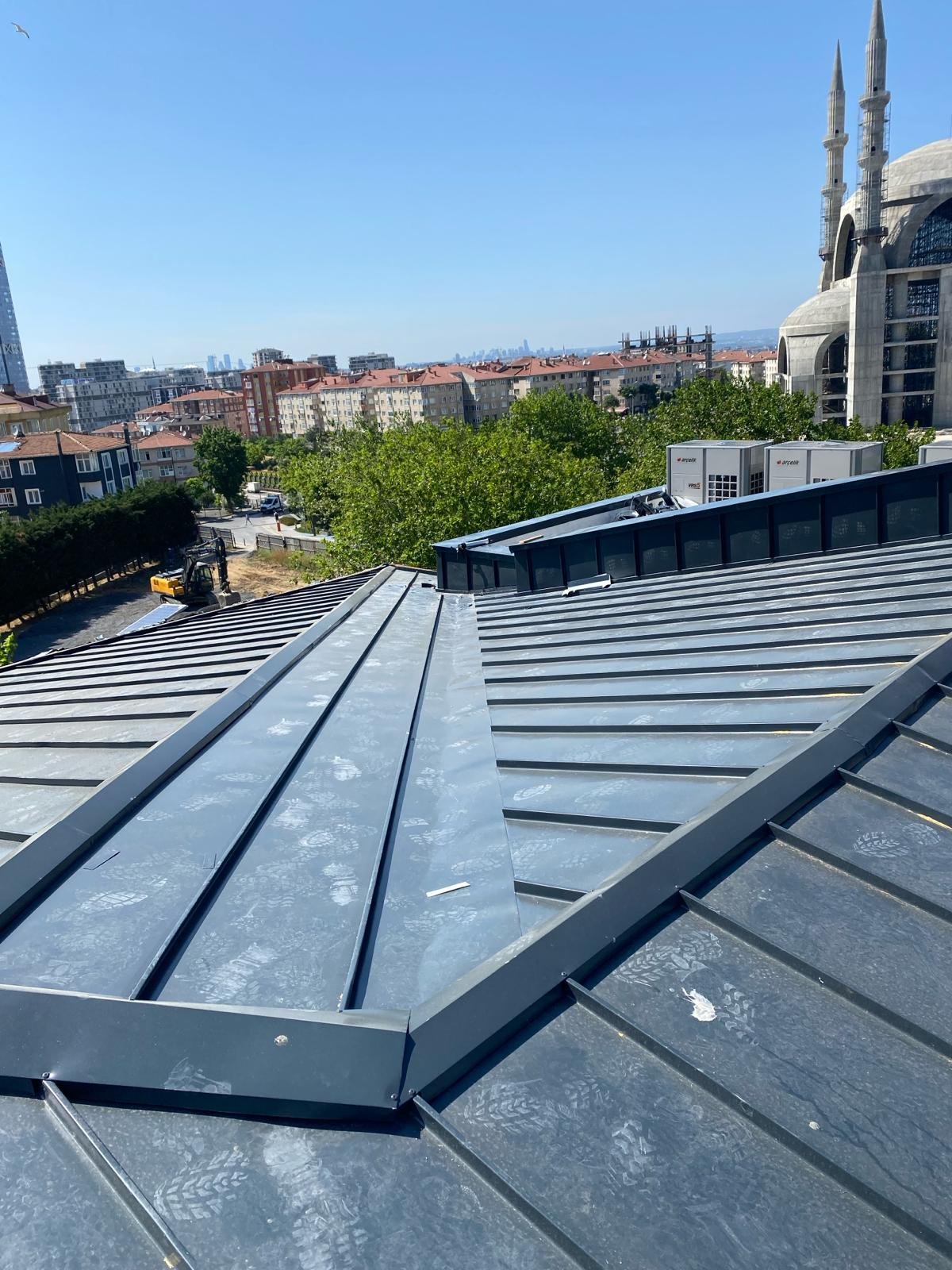 WhatsApp Image 2024-03-04 at 10.57.21 PM (6)