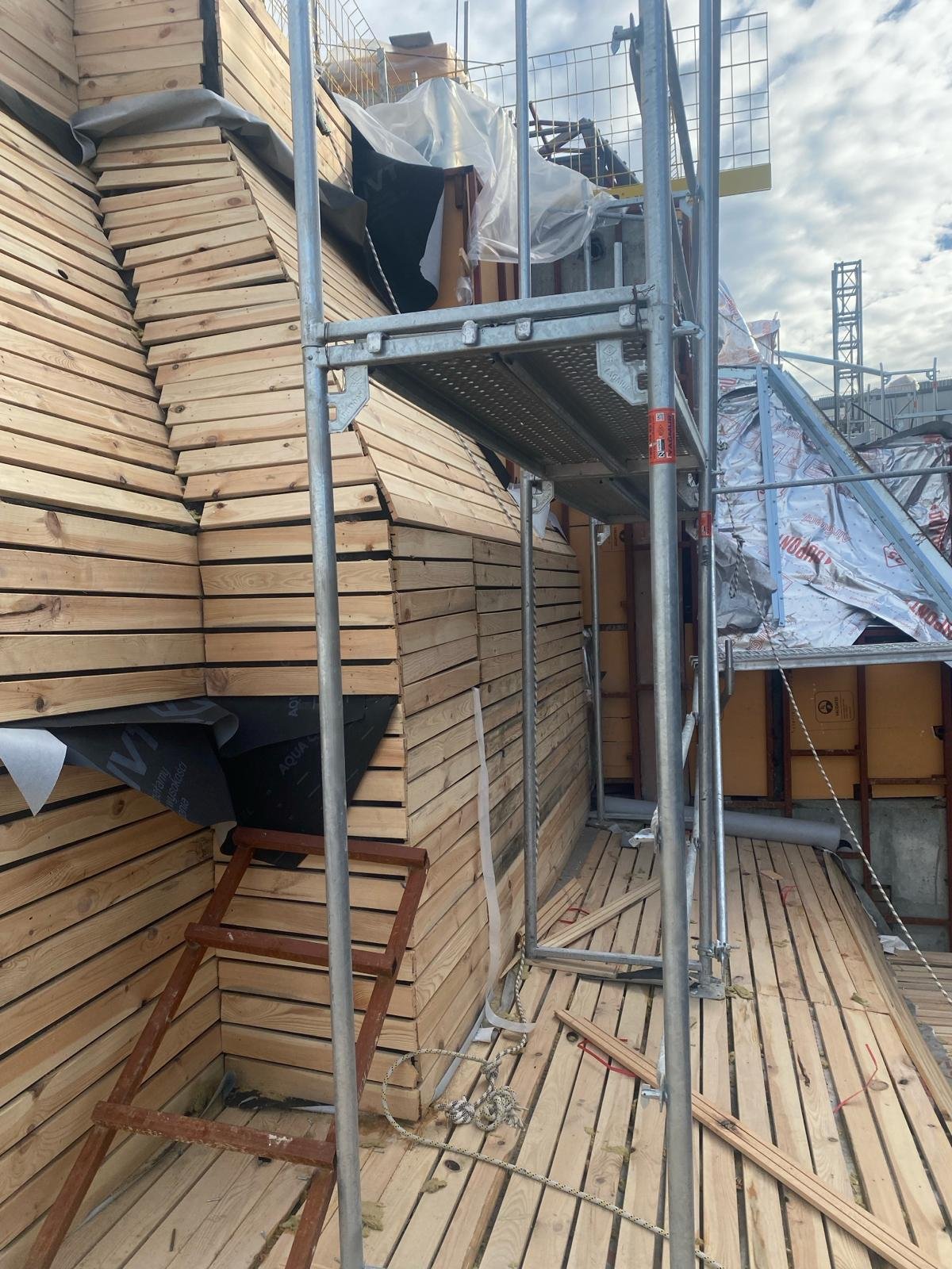 WhatsApp Image 2024-03-04 at 9.23.31 PM (2)